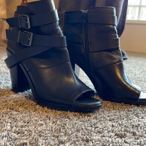 Gianni Bini heeled ankle boots